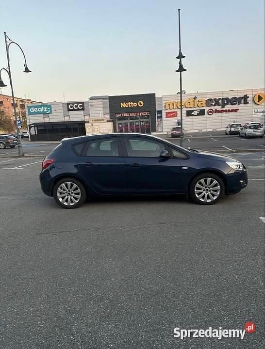 Używany 2012 Opel Astra | 17 900 zł (Dobra cena) - Obraz 1/4