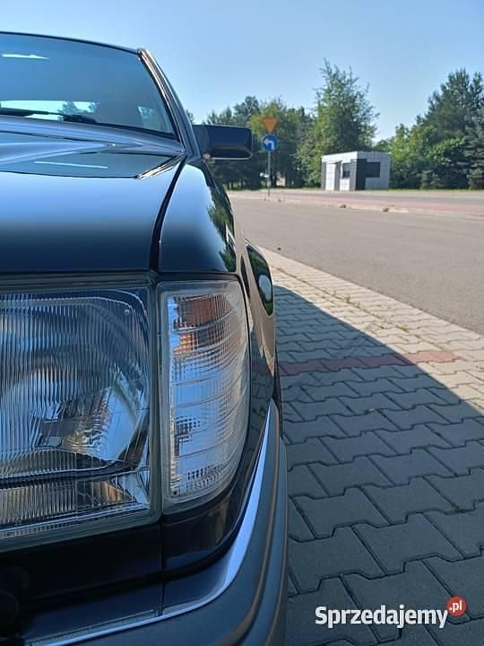 Używany Mercedes E320 1995 Czarny Coupe