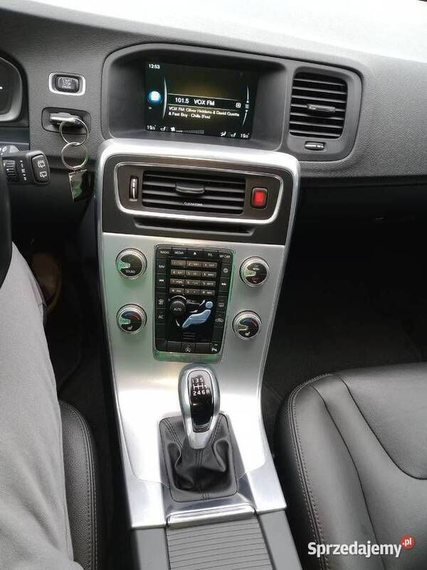 Używany Volvo V60 CC 2017 Kombi