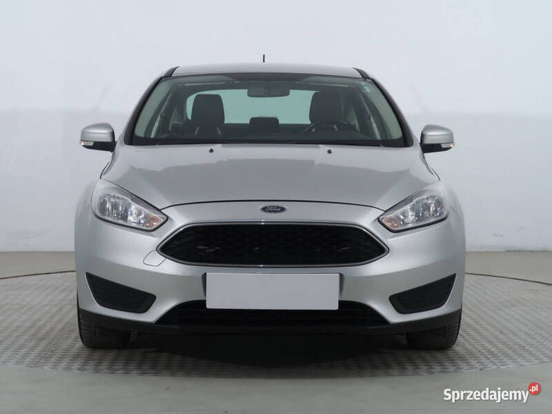 Srebrny Używany 2017 Ford Focus Sedan/Limuzyna | 29 999 zł (Dobra cena) - Obraz 1/4