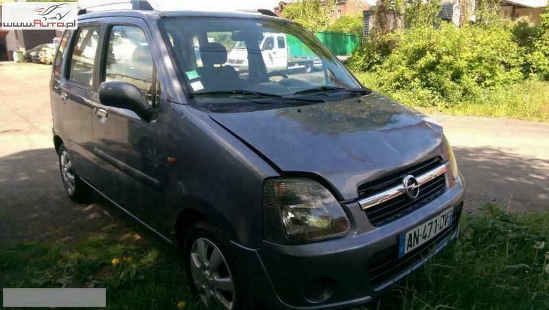 Srebrny (metalik) Używany 2006 Opel Agila Hatchback | 5900 zł - Obraz 1/4