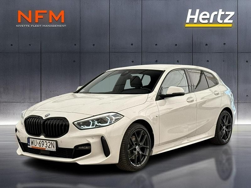 Używany BMW 118 M Sport 136 KM (100 kW) 2022 Biały Hatchback