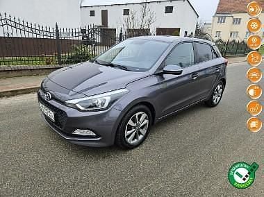 Używany Hyundai i20 101 KM (74 kW) 2015 Szary Hatchback