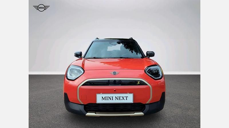Używany Mini Aceman 160 kW (218 KM) 2024 Rebel red metalizowany SUV