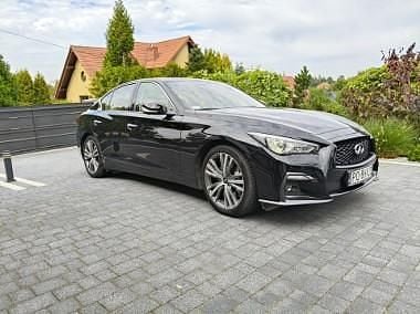 Używany Infiniti Q50 364 KM (267 kW) 2018 Czarny Sedan/Limuzyna