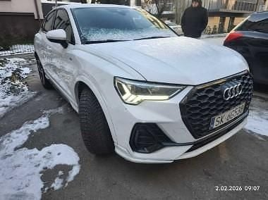 Używany Audi Q3 Sportback 150 KM (110 kW) 2021 Biały SUV