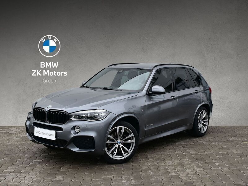Space grey metallic metalizowany Używany 2018 BMW X5 Shadowline SUV | 134 900 zł (Super Cena) - Obraz 1/4