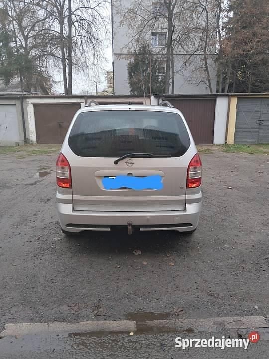Używany 2005 Opel Zafira | 3900 zł (Uczciwa cena) - Obraz 1/4