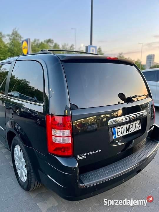 Używany Chrysler Grand Voyager 2010 Minivan