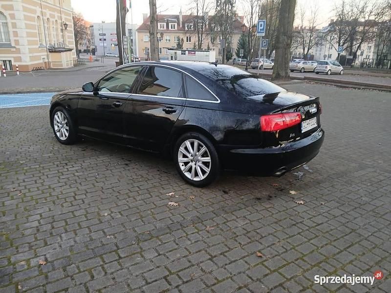 Używany Audi A6 2013 Czarny Sedan/Limuzyna