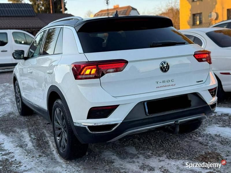 Używany VW T-Roc 190 KM (139 kW) 2021 Biały (metalik) SUV
