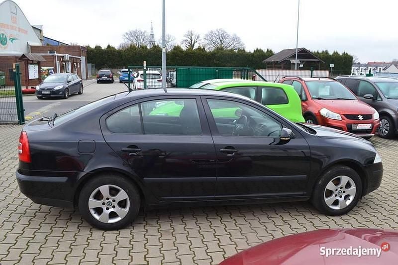Używany Skoda Octavia 2008 Czarny Hatchback