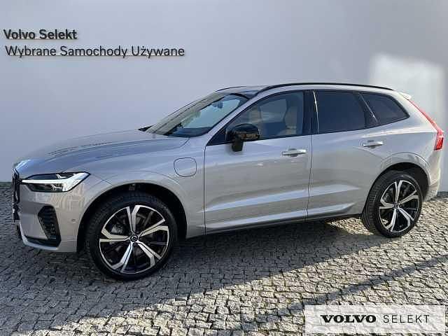 Srebrny Używany 2025 Volvo XC60 SUV | 289 900 zł - Obraz 1/3