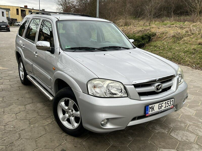 Używany Mazda Tribute 150 KM (110 kW) 2004 Srebrny SUV