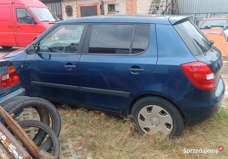 Używany Skoda Fabia 2009 Niebieski Hatchback