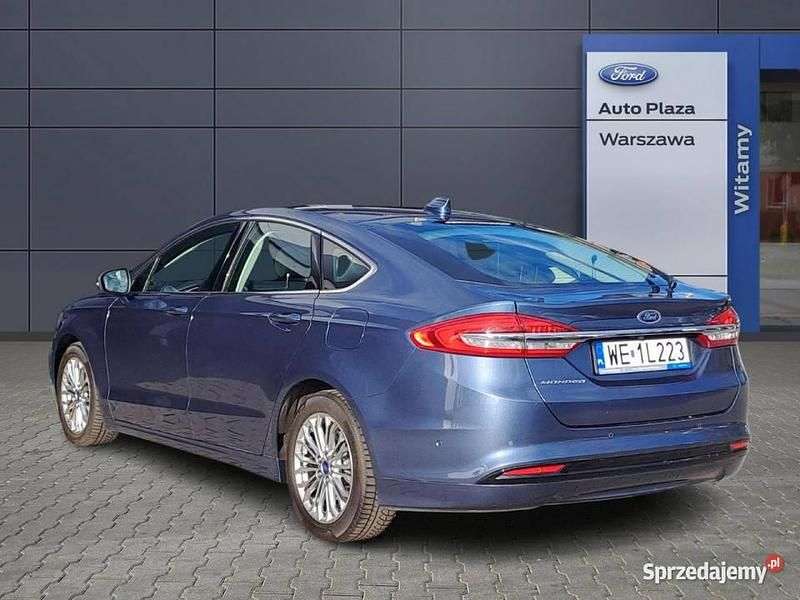 Używany Ford Mondeo Titanium 150 KM (110 kW) 2020 Niebieski (metalik) Hatchback
