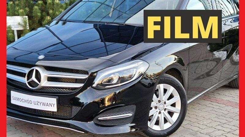 Czarny Używany 2016 Mercedes B180 Minivan | 55 999 zł (Uczciwa cena) - Obraz 1/3