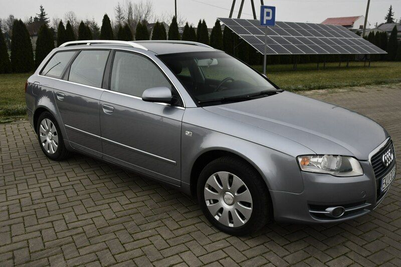 Używany Audi A4 130 KM (95 kW) 2006 Szary Sedan/Limuzyna