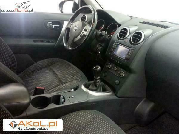Używany Nissan Qashqai +2 141 KM (103 kW) 2009 Niebieski SUV