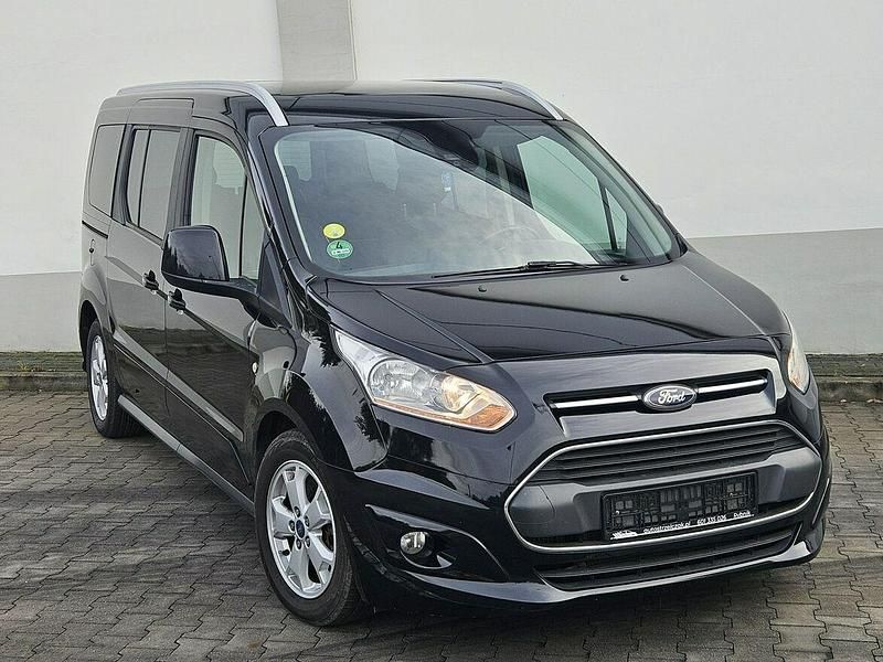 Używany Ford Tourneo 115 KM (84 kW) 2015 Czarny Kombi