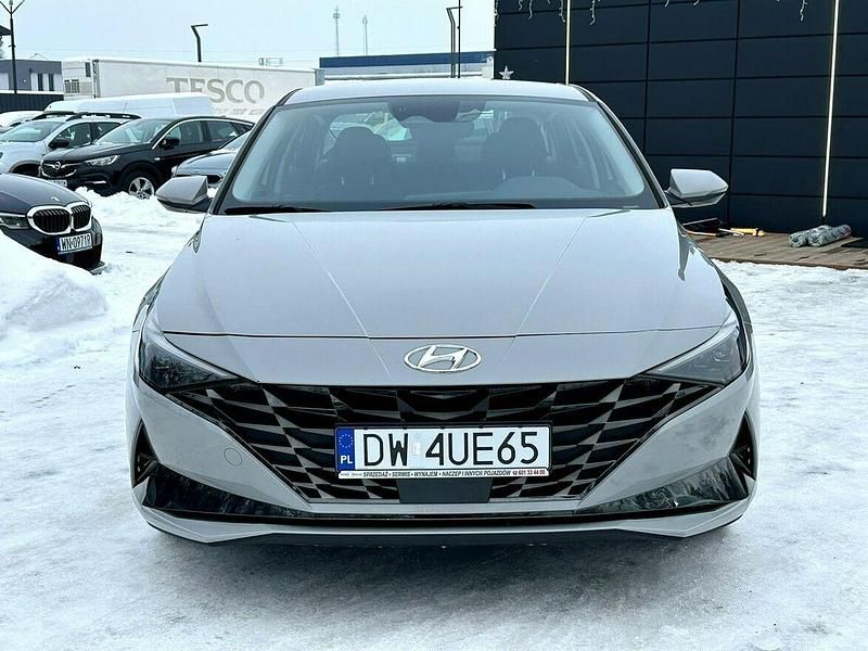 Używany Hyundai Elantra 123 KM (90 kW) 2023 Szary (metalik) Sedan/Limuzyna