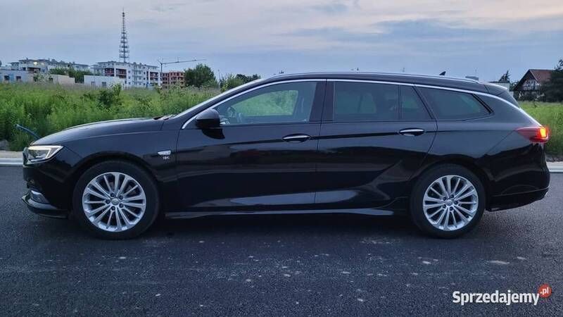 Używany Opel Insignia OPC 2018 Czarny Kombi