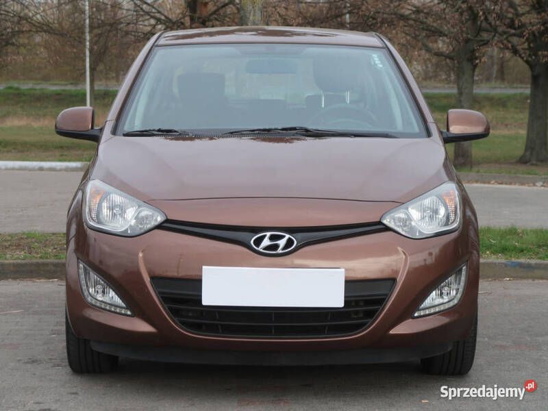 Brązowy Używany 2015 Hyundai i20 Hatchback | 24 499 zł (Uczciwa cena) - Obraz 1/4