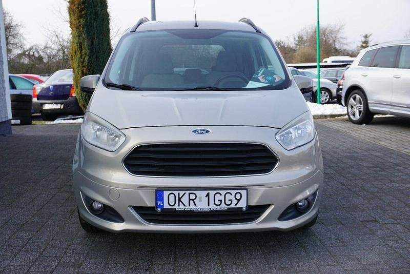 Używany Ford Tourneo Courier 101 KM (74 kW) 2015 Beżowy Minivan