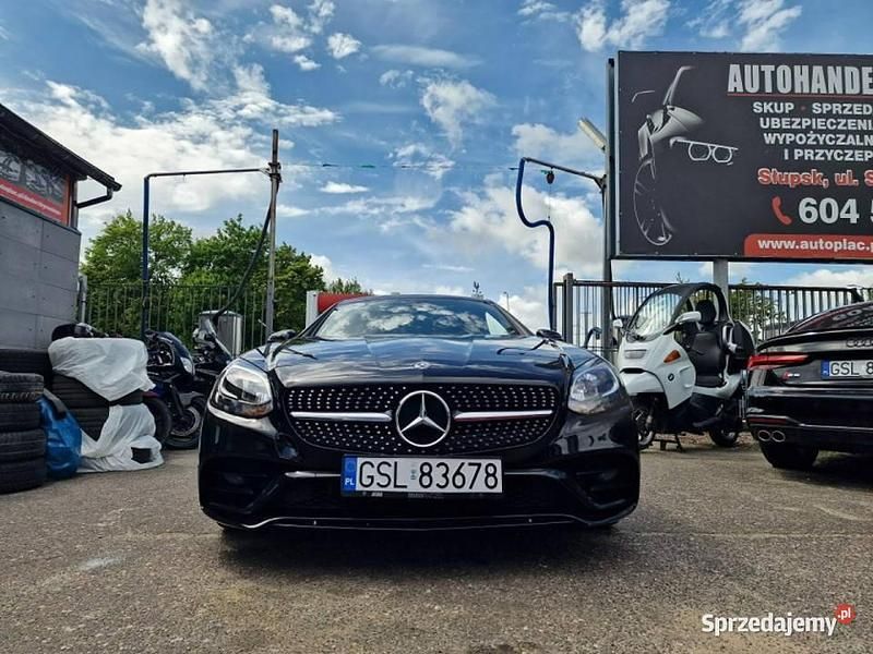 Czarny (metalik) Używany 2019 Mercedes SLC180 Kabriolet | 125 000 zł - Obraz 1/4