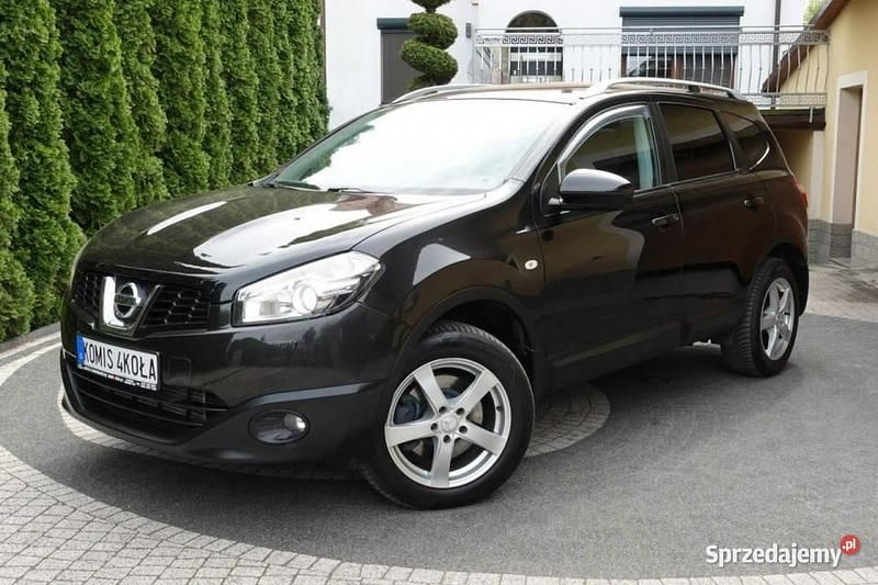 Czarny Używany 2011 Nissan Qashqai +2 SUV | 29 900 zł (Uczciwa cena) - Obraz 1/4