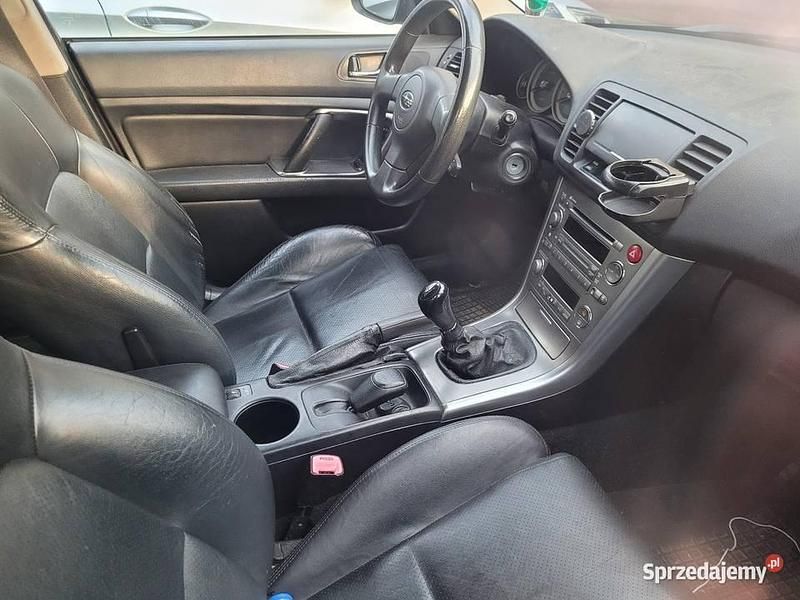 Używany Subaru Legacy 2005 Czarny Sedan/Limuzyna
