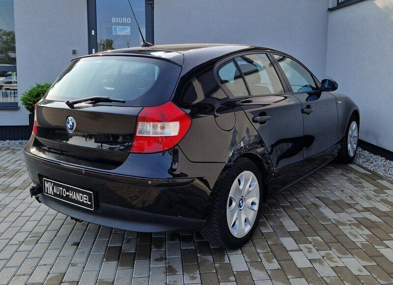 Używany BMW 116 115 KM (84 kW) 2006 Czarny (metalik) Hatchback