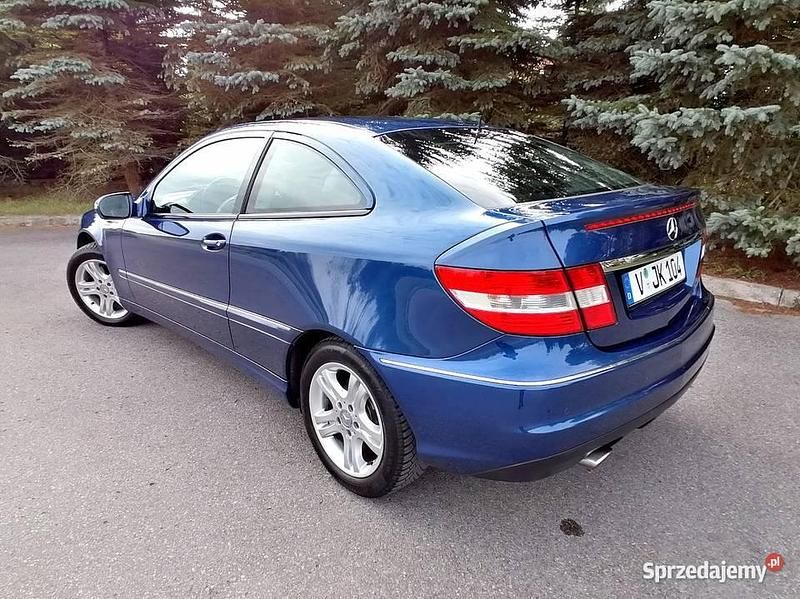 Niebieski Używany 2008 Mercedes CLC200 Hatchback | 23 900 zł - Obraz 1/4