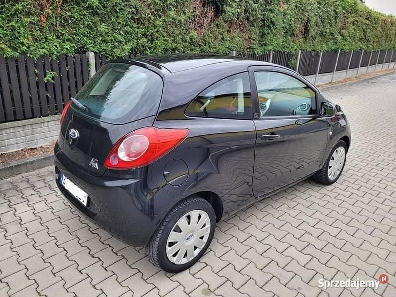 Czarny Używany 2009 Ford Ka Titanium Hatchback | 9500 zł (Uczciwa cena) - Obraz 1/4