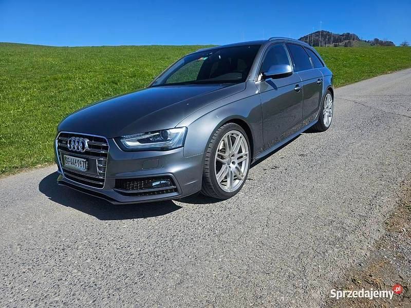 Używany 2012 Audi S4 Kombi | 70 000 zł - Obraz 1/4