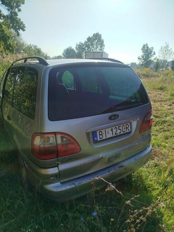 Srebrny Używany 2005 Ford Galaxy Minivan | 2500 zł (Dobra cena) - Obraz 1/4