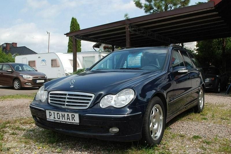 Inny kolor Używany 2005 Mercedes C160 Avantgarde Coupe | 14 900 zł - Obraz 1/4