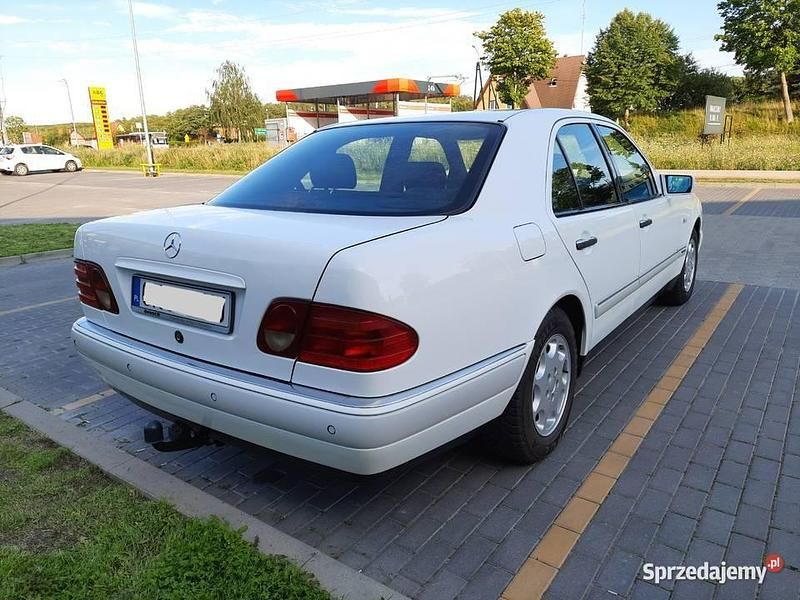 Używany 1997 Mercedes A210 Elegance | 34 499 zł - Obraz 1/4