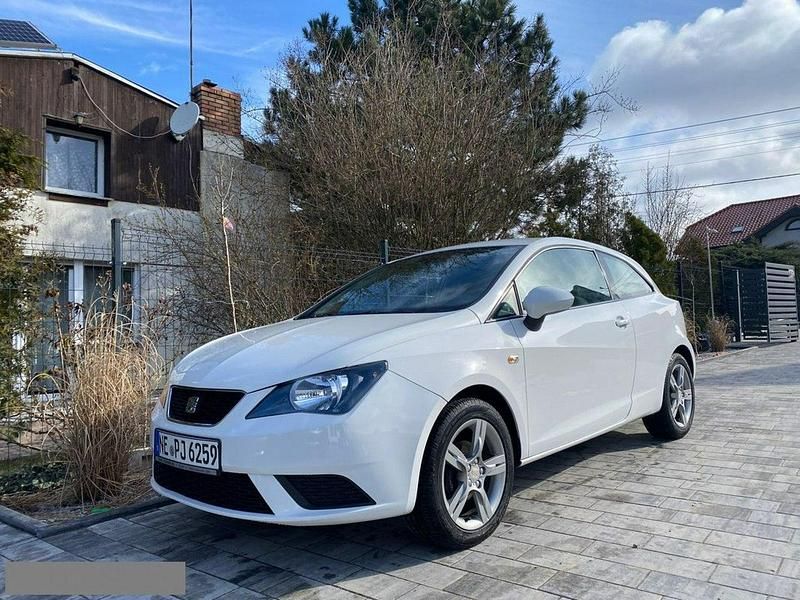 Biały Używany 2013 Seat Ibiza | 12 900 zł - Obraz 1/4