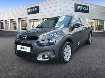 Czerwony Używany 2023 Peugeot 2008 Active SUV | 81 500 zł (Drogi) - Obraz 1/4