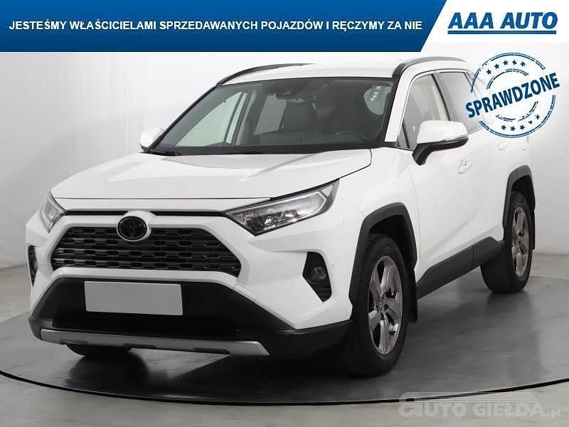 Używany Toyota RAV4 2019 Biały SUV
