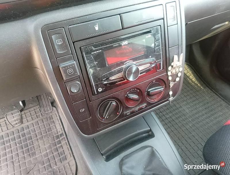 Używany VW Sharan 2004 Minivan