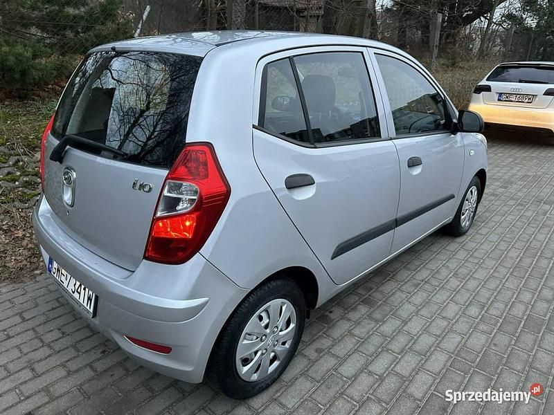 Srebrny Używany 2012 Hyundai i10 Hatchback | 12 800 zł (Dość drogi) - Obraz 1/4