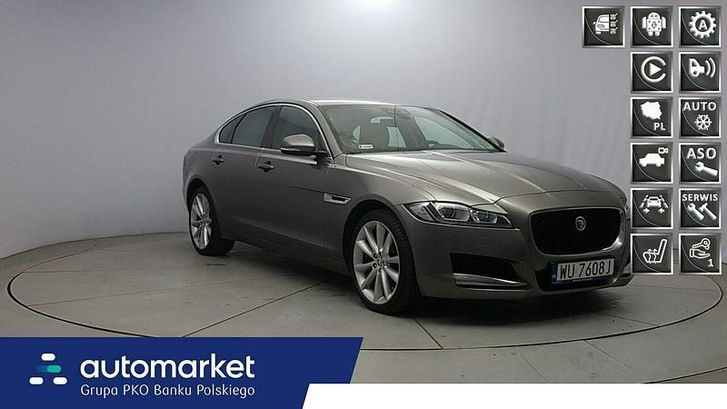 Szary Używany 2019 Jaguar XF Prestige Sedan/Limuzyna | 99 700 zł - Obraz 1/4