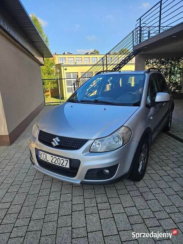 Używany Suzuki SX4 2011