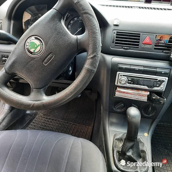 Używany 2004 Skoda Octavia | 3000 zł (Super Cena) - Obraz 1/4