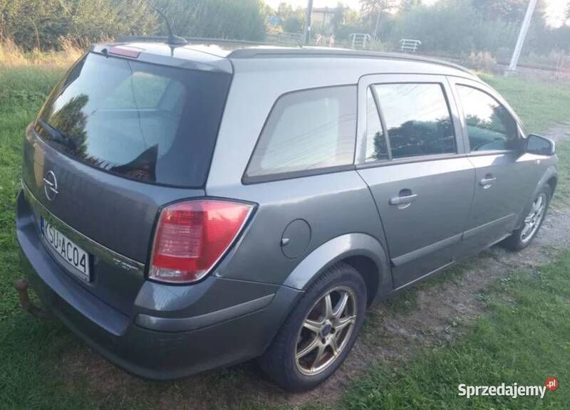 Szary Używany 2006 Opel Astra Cosmo Kombi | 5700 zł (Uczciwa cena) - Obraz 1/4