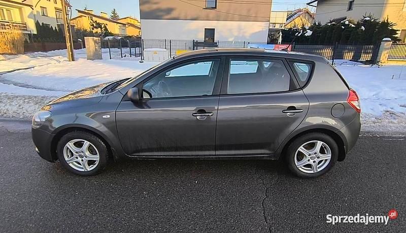 Używany Kia Ceed 2011 Hatchback