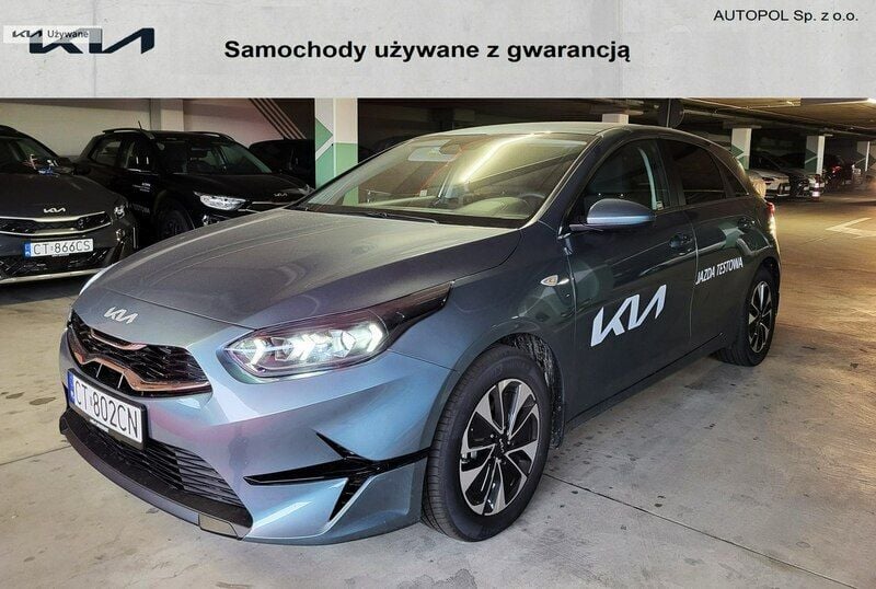 Zielony jasny (metalik) Używany 2024 Kia Ceed 2 Hatchback | 99 900 zł (Uczciwa cena) - Obraz 1/4