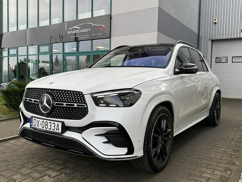 Biały Używany 2024 Mercedes GLE450 AMG Premium Plus SUV | 445 000 zł - Obraz 1/4